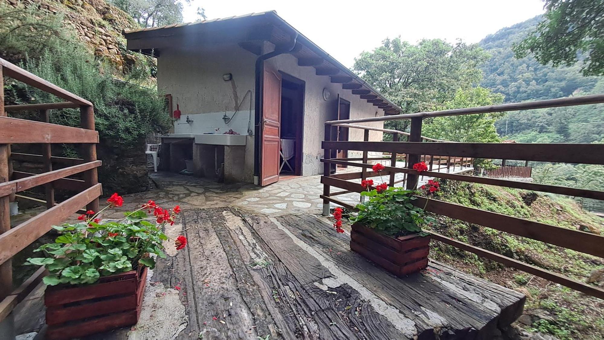 Agricamping Ponteraggio N.1 Hotel Dolceacqua Luaran gambar